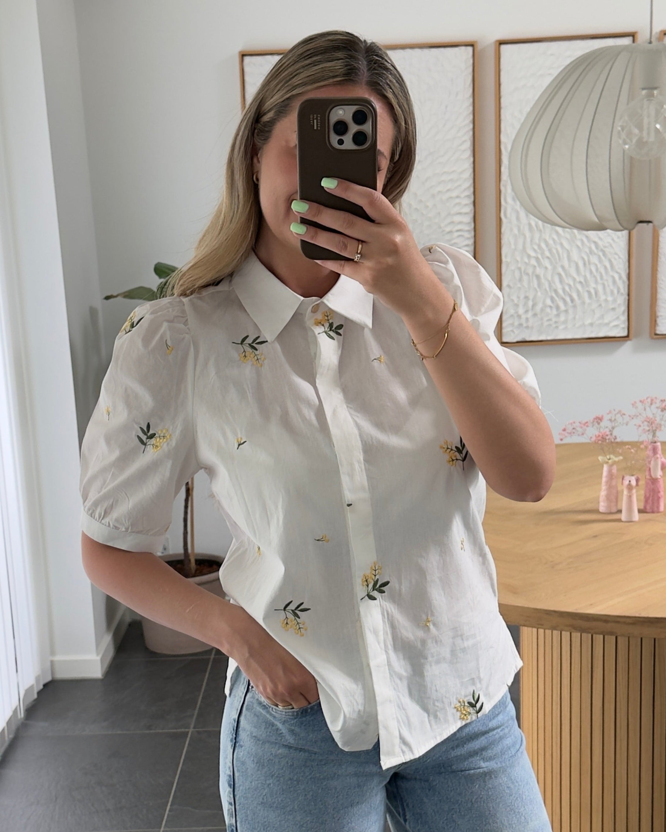Liberte Skjorte - Flora - Off White Embroidery