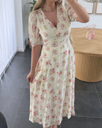 Vero Moda Kjole - Bella V-Neck - Birch Pink Bella Flower