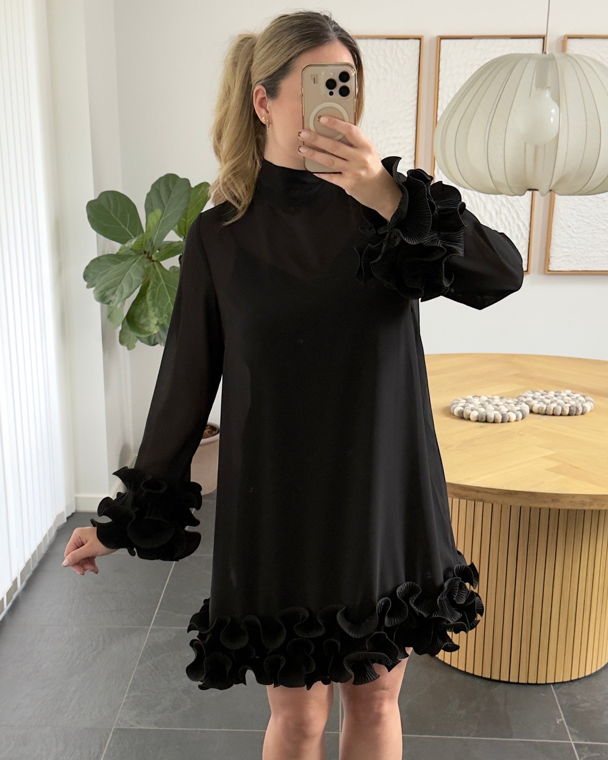 Noella Kjole - Latania - Black