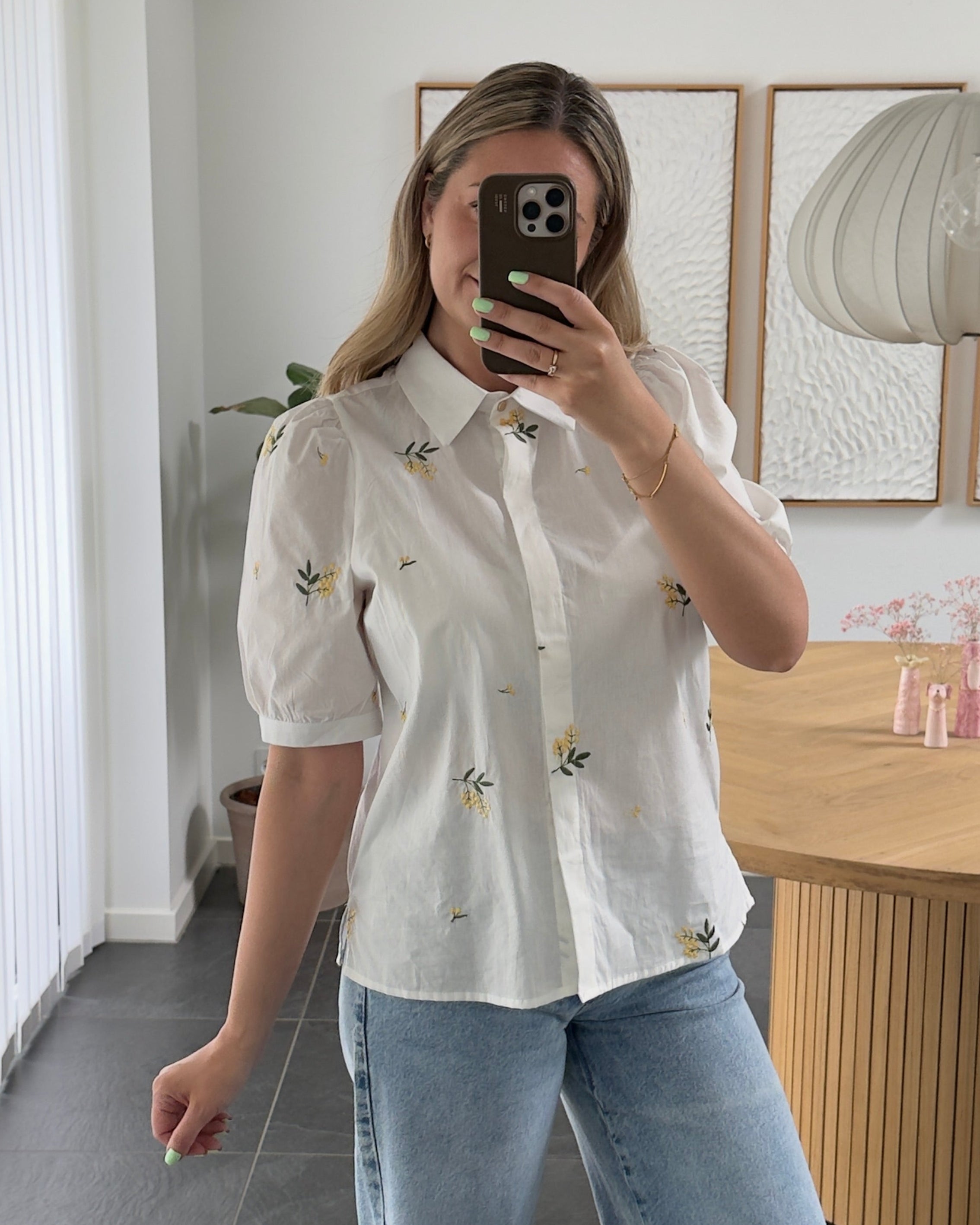 Liberte Skjorte - Flora - Off White Embroidery