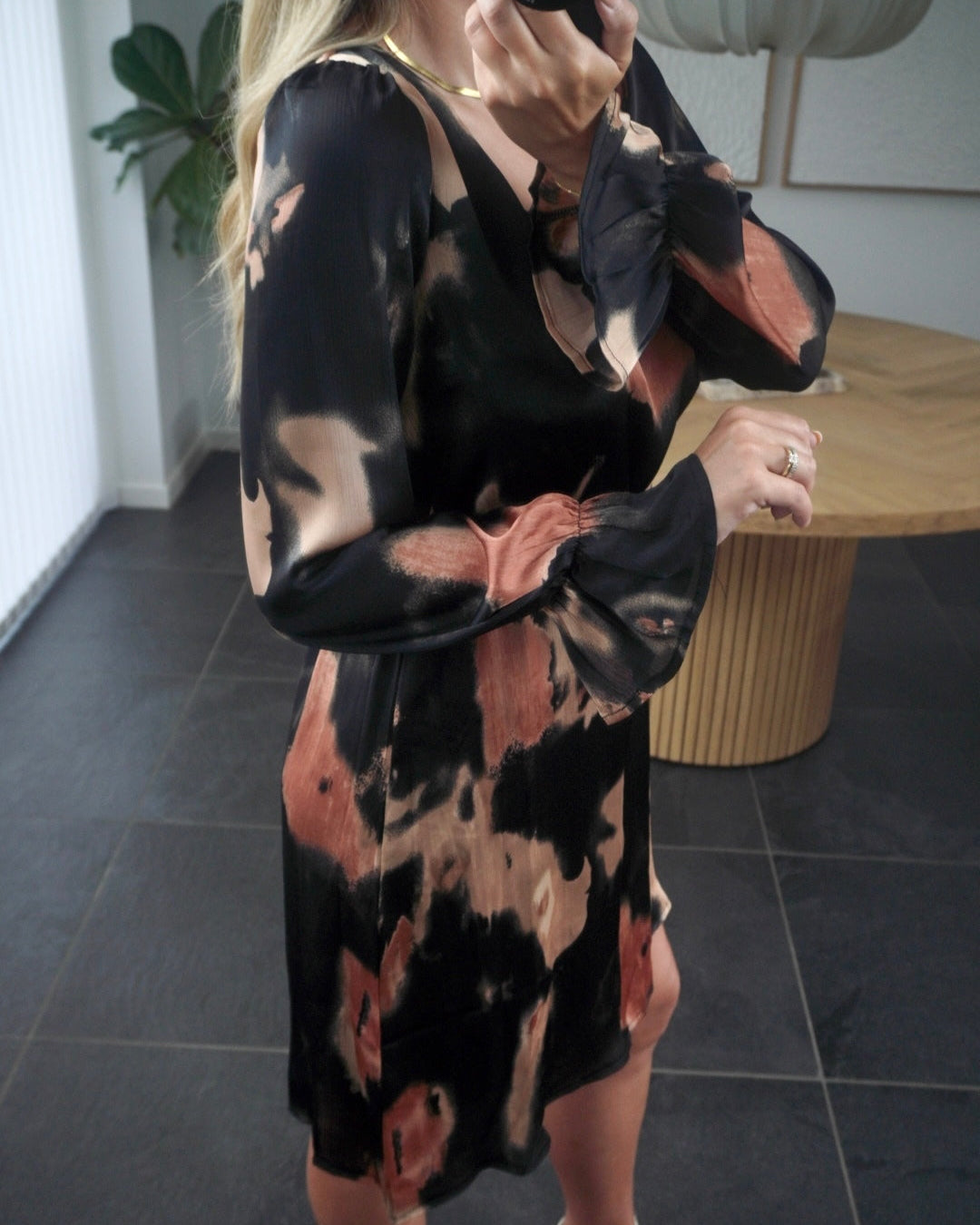 Sisters Point Kjole - Noki-v.dr2 - Black/Coral