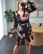 Sisters Point Kjole - Noki-v.dr2 - Black/Coral