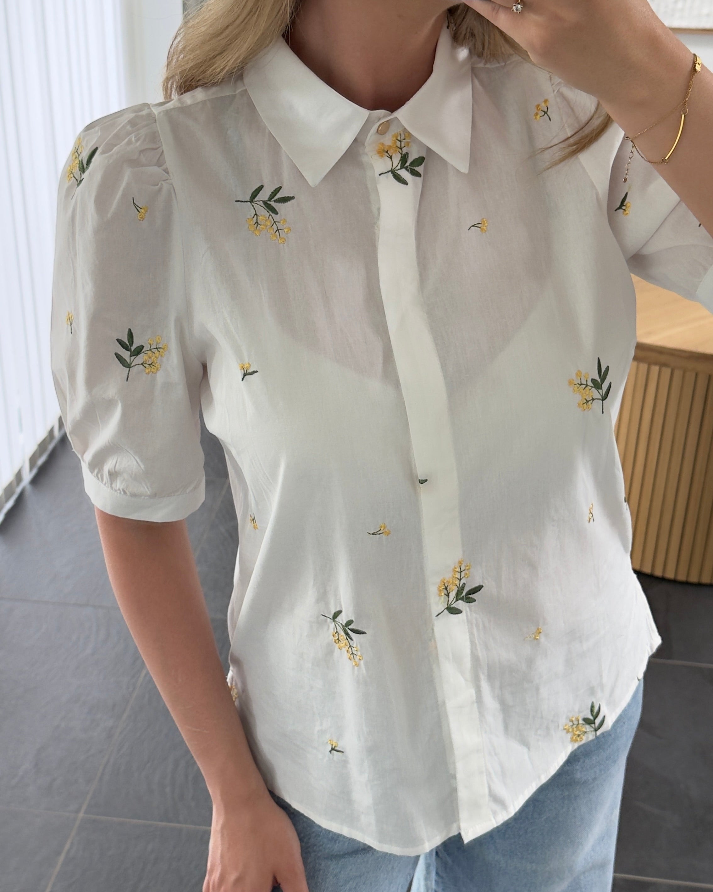 Liberte Skjorte - Flora - Off White Embroidery