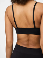 Pieces Bh - Namee Triangle - Black